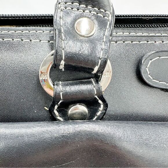 McKlein USA Winnetka Black Leather 15” Laptop‎ Briefcase Double Shoulder Strap - Picture 14 of 16